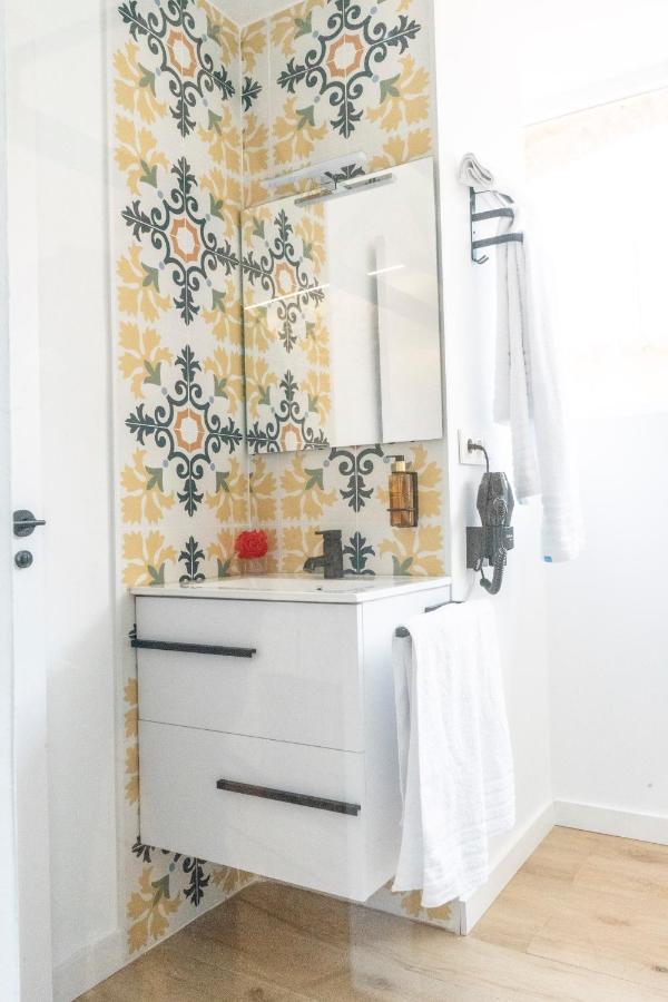 Apartamentos Bocairenthomes, En Pleno Centro De Bocairent, Con Pequena Piscina Y Parking Privado Buitenkant foto