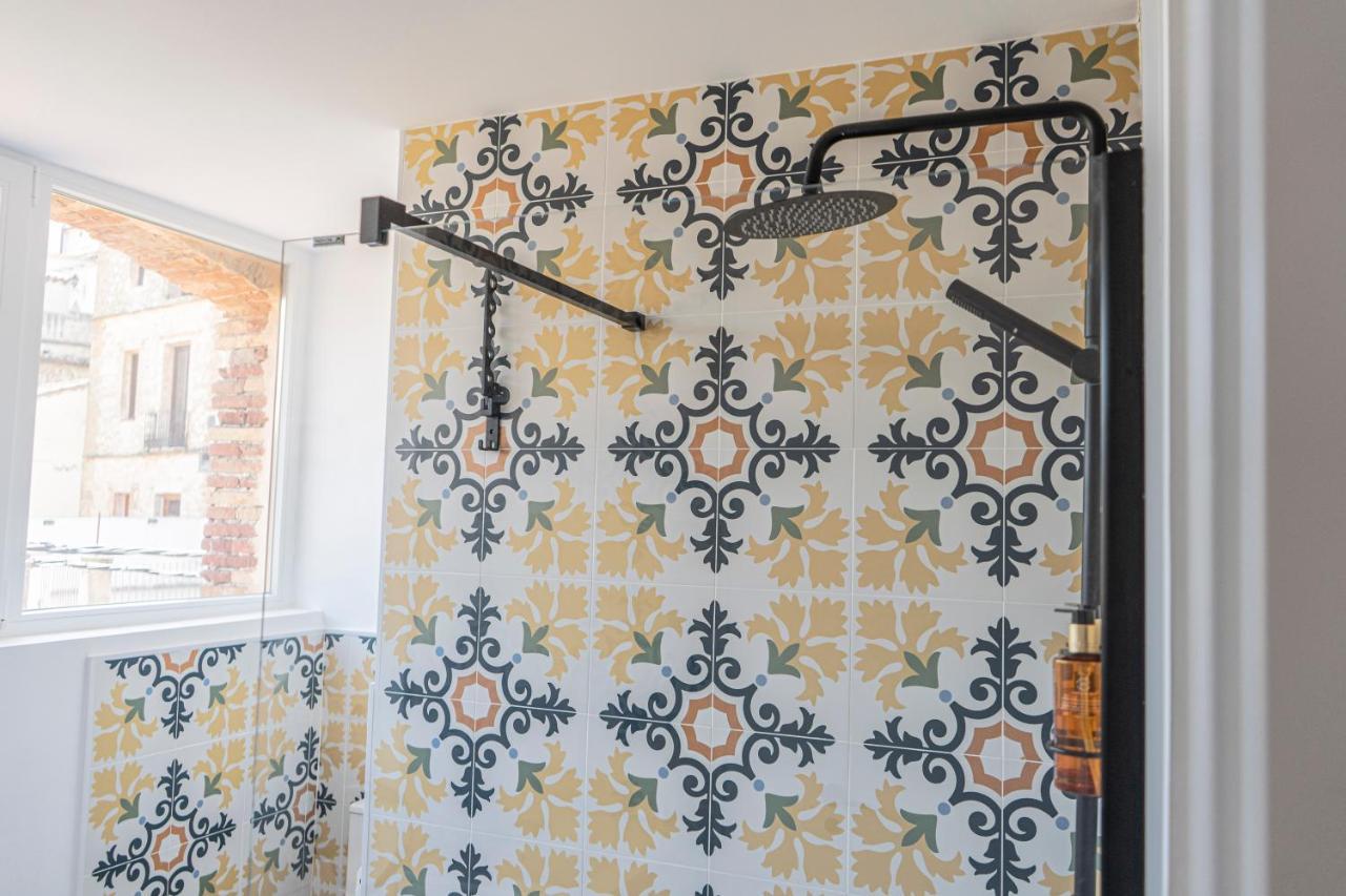 Apartamentos Bocairenthomes, En Pleno Centro De Bocairent, Con Pequena Piscina Y Parking Privado Buitenkant foto